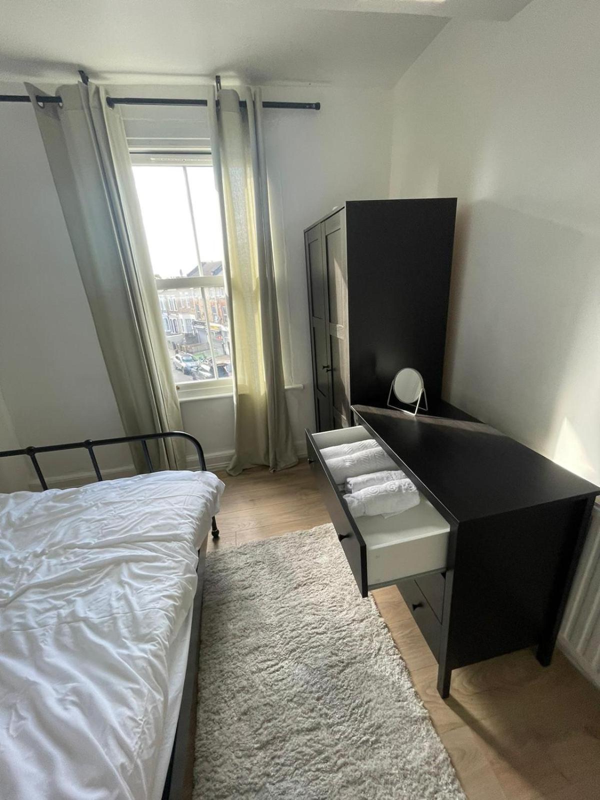 Islington Apartments Лондон Екстер'єр фото